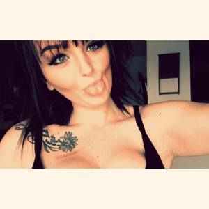 Meet your Posher, Alison